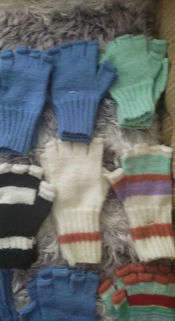 Örgü Parmaksız Eldivenler - Görsel 2