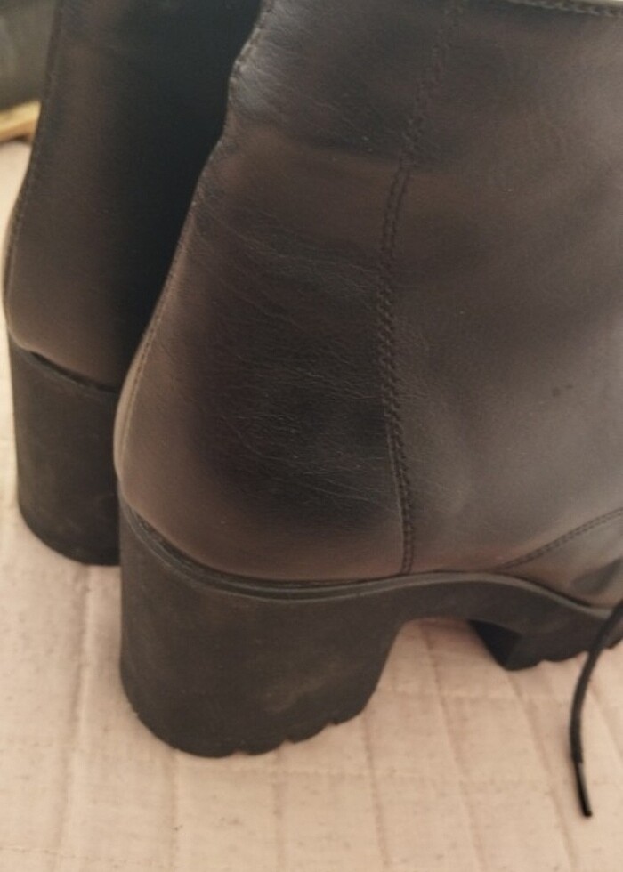 Bayan bot - Görsel 3