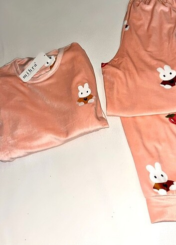 xl Beden çeşitli Renk Fransız kadife pijama takımı