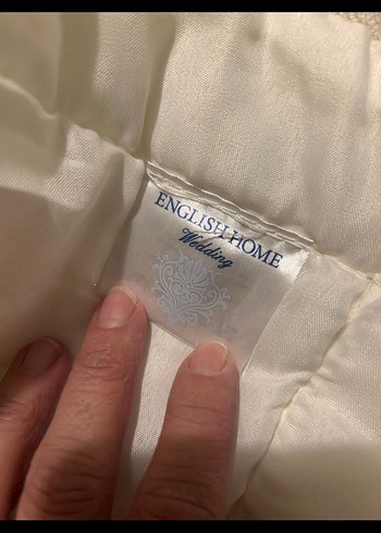 İşlemeli Beyaz Parlak Yatak Örtüsü english home - Görsel 6
