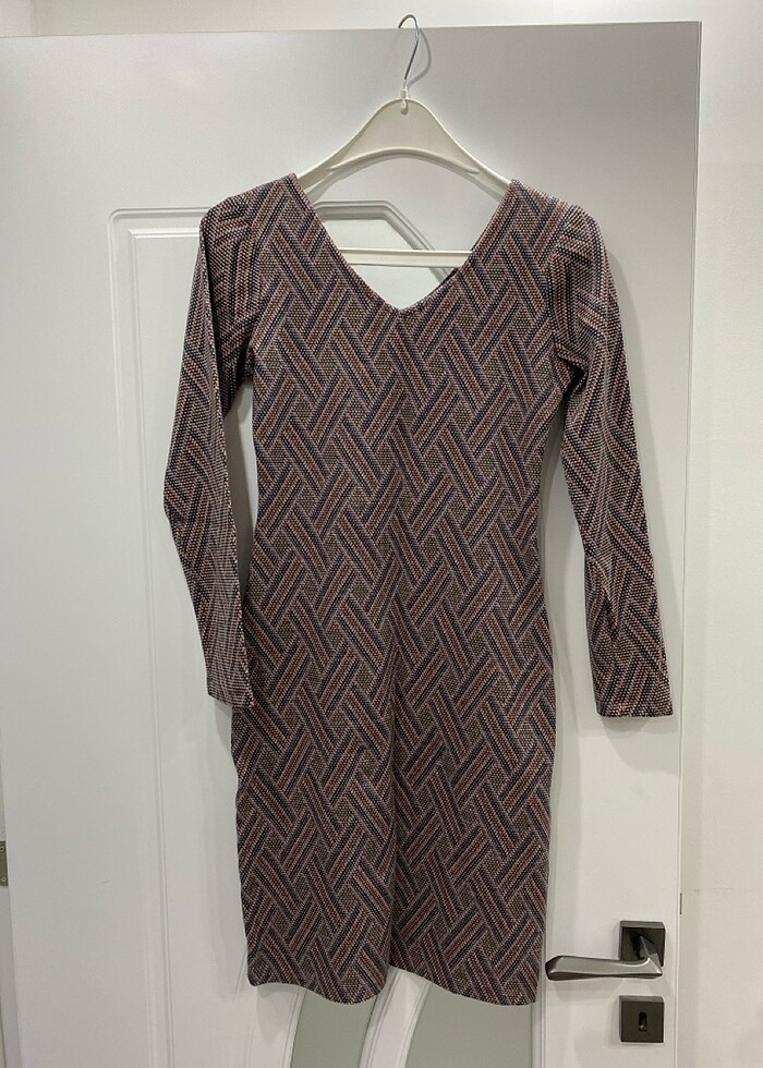 Uzun kollu esnek yumuşacık elbise - Görsel 2