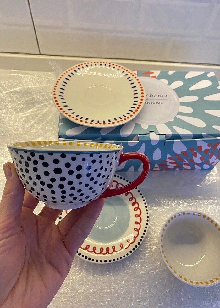 English Home Arzu Sabancı - Görsel 5