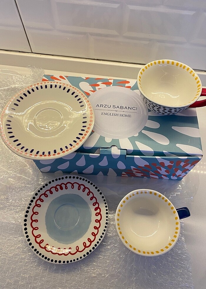 English Home Arzu Sabancı - Görsel 3