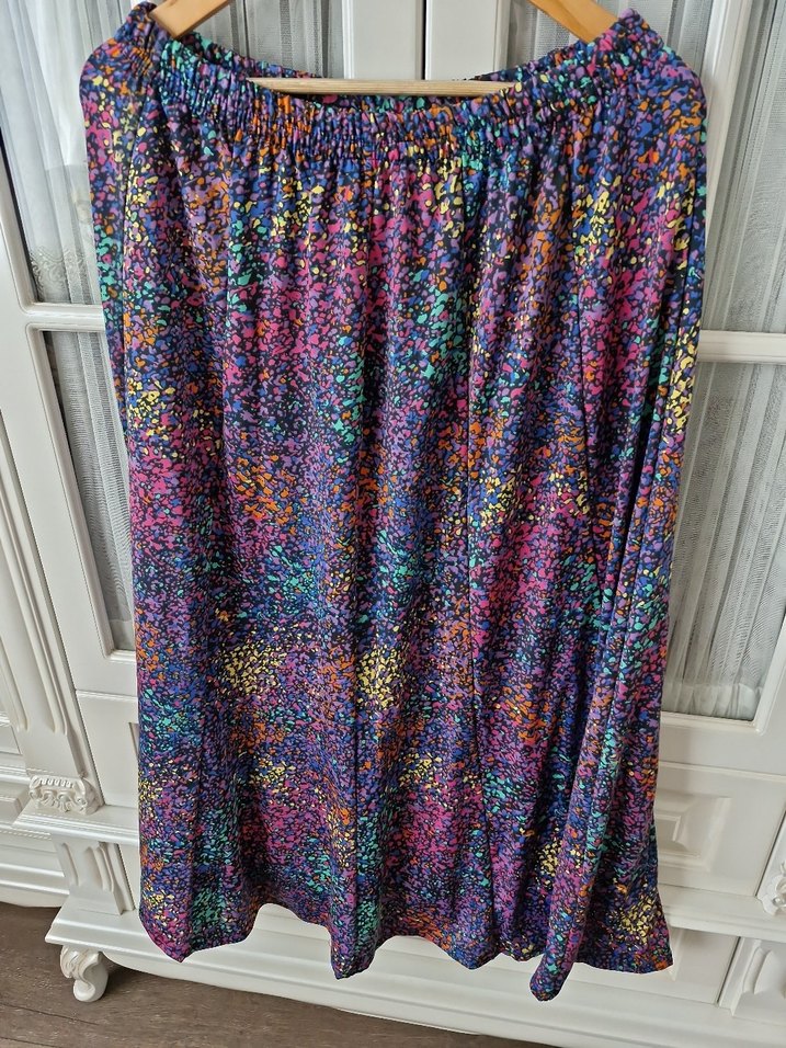 Renkli Batik Desenli Uzun Salaş Etek - Görsel 5