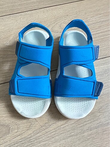 Adidas Adidas çocuk sandalet