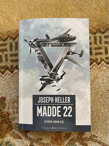 Joseph Heller Madde 22
