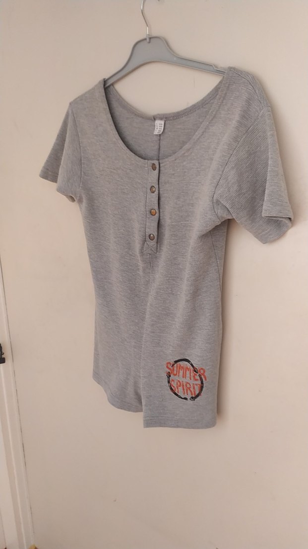 Gri Kadın Kısa Kollu Mini Tulum - Görsel 2