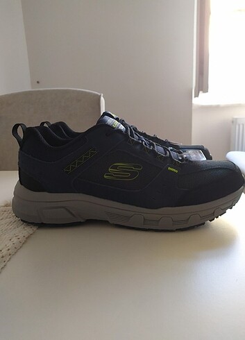 43 Beden Skechers Sıfır Ayakkabı (ve Daha Fazlası)