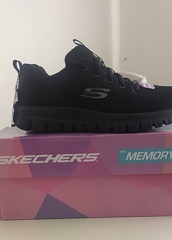 Skechers Skechers Sıfır Ayakkabı (ve Daha Fazlası)