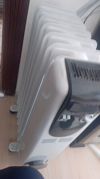 FAKİR 1500 WATT ELEKTRİKLİ RADYATÖR PETEK