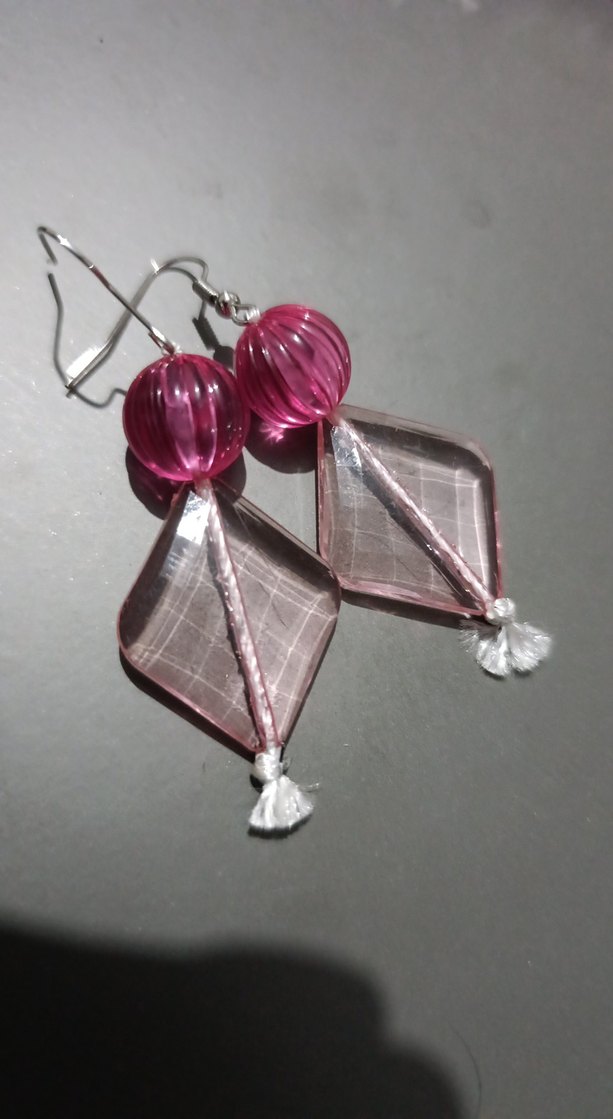 Pembe Boncuklu Midi Küpeler - Görsel 2