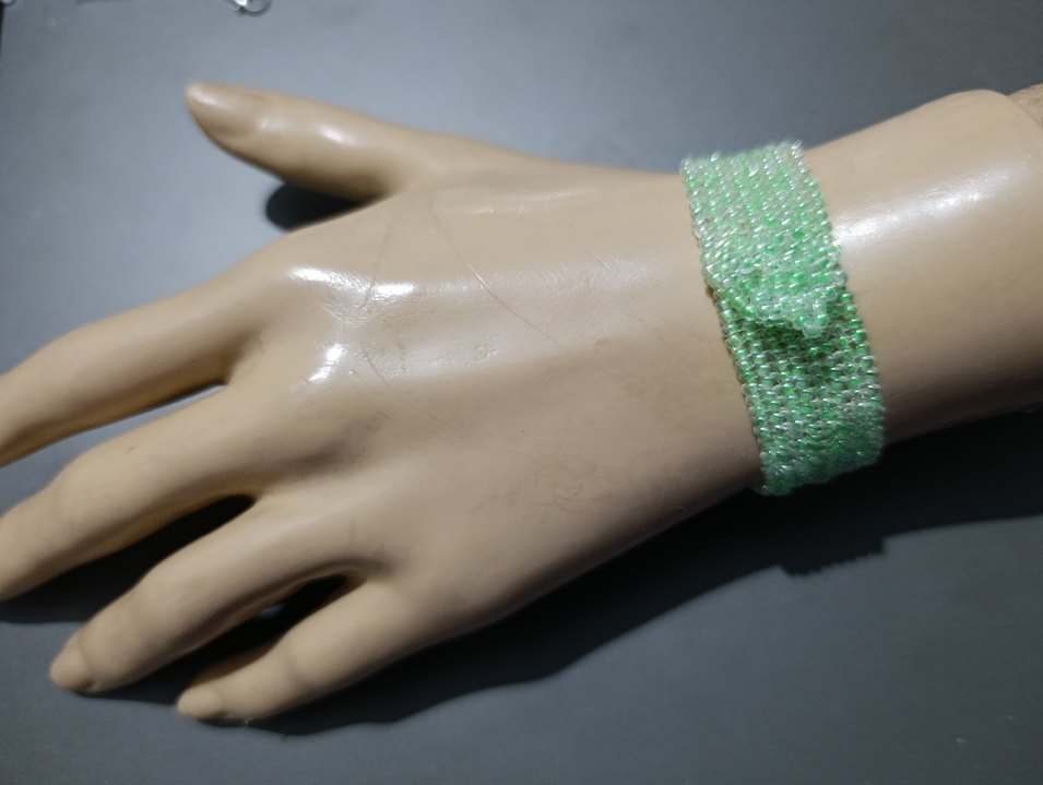 Yeşil Parlak Boncuklu Kadın Bileklik - Görsel 5