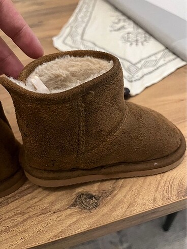 H&M H&M Ugg