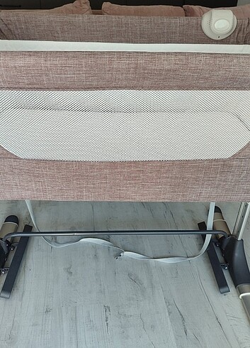 E BEBEK BABY PLUS SAFE SİDE ANNE YANI BEŞİK - KAHVERENGİ - Görsel 2