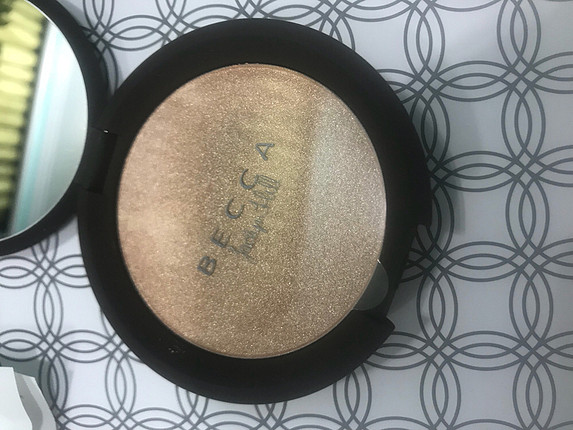 Becca Limited Edition Jacklyn Hill Koleksiyonu Highligheter