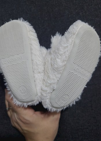 Kız Çocuk Beyaz Kürklü Panduf - Görsel 3