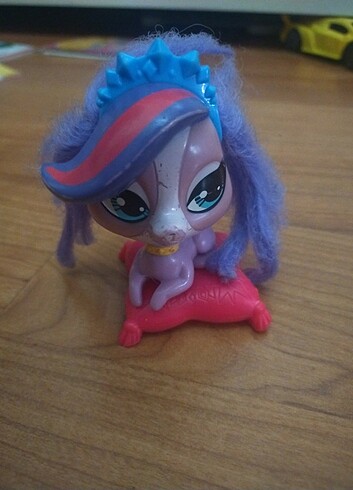  Beden Littlest pet shop oyuncak