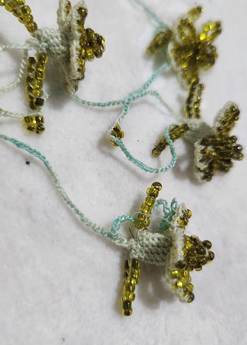 Yeşil Renkli Boncuklu oya Süslemelerde kullanılır. - Görsel 3