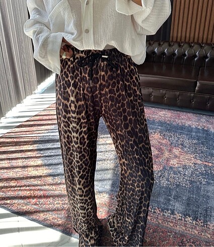 Leopar pantolon
