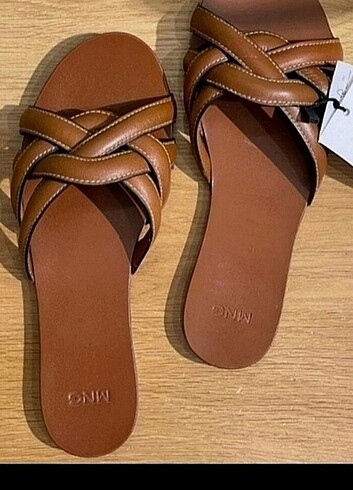 Mango 36 numara, yeni sezon, etiketli, gerçek deri sandalet 