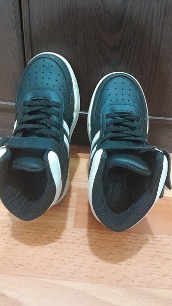 28 Beden siyah Renk Spor ayakkabi