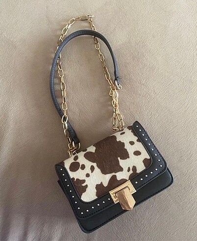 Stradivarius çanta