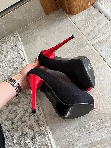 Topuklu ayakkabı - Görsel 2