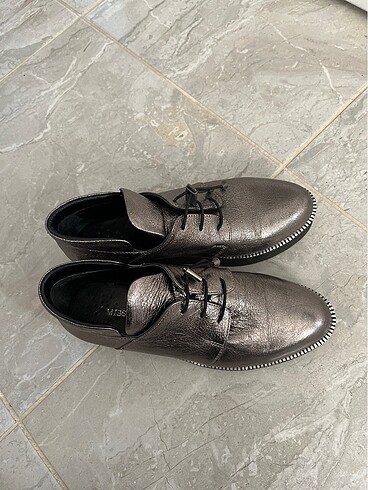 Deri ayakkabı - Görsel 2