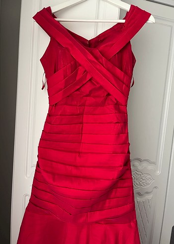 Kırmızı Drapeli Uzun Abiye Elbise - Görsel 2