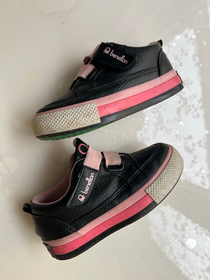 Kız Çocuk Siyah-Pembe Cırtlı Spor Ayakkabı - Görsel 3