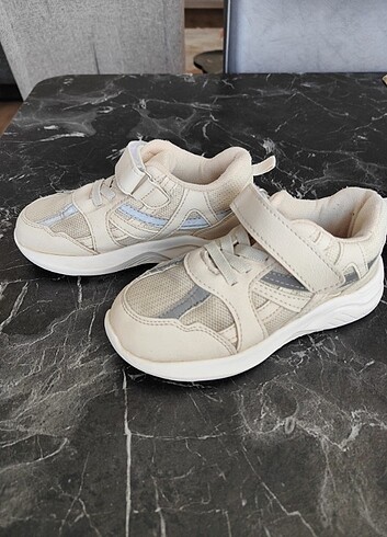 LC Waikiki LCW erkek çocuk spor ayakkabı