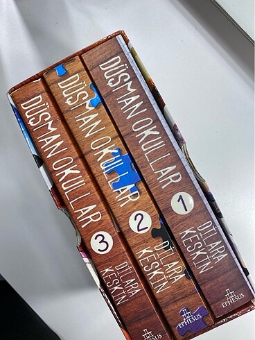 Beden Renk Düşman okullar 3 kitap tüm kitapları
