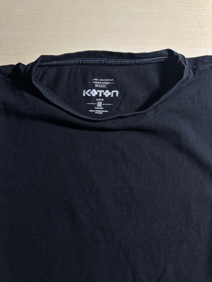 Koton SiyahBasic Tişört - Görsel 4