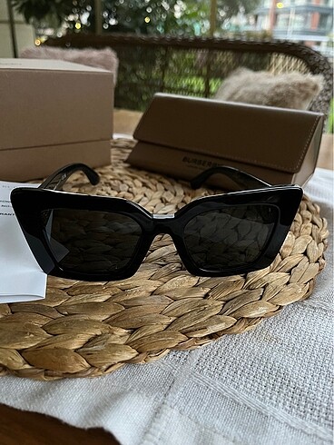 Beden Burberry gözlük