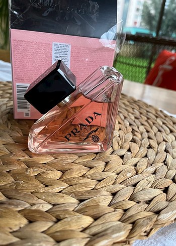 Prada ürünü