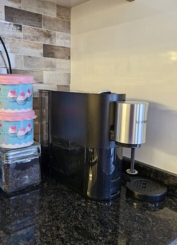 Beden Nespresso Kahve Makinesi Atelier