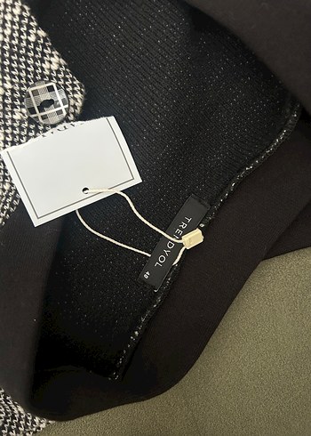 Düğmeli Gri Kadın Ceket - Görsel 5