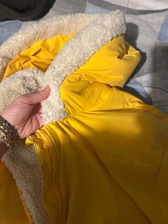 Sarı Kürklü Kadın Kışlık Mont - Görsel 4