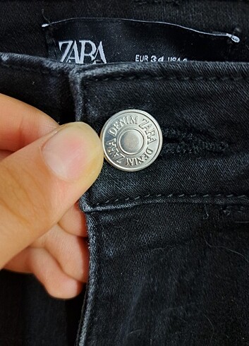 9 Yaş Beden siyah Renk Zara Kız 9-10 yaş pantolon (24 numara)