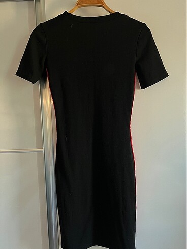 H&M Triko elbise
