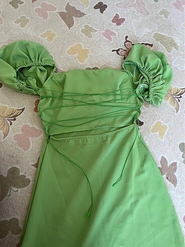 s Beden Yeşil şık elbise