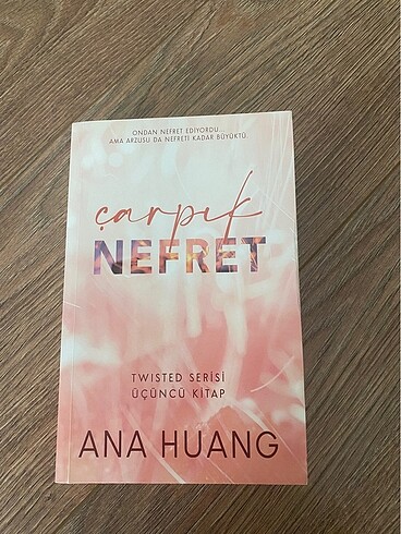 Çarpık Nefret