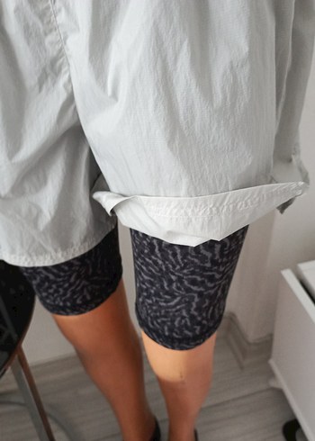 Gri Rahat Kesim  Mini Şort - Görsel 3