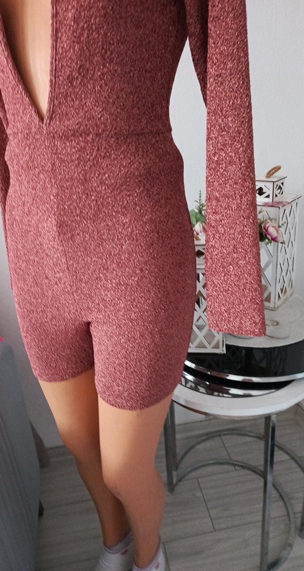 Bordo V Yaka Uzun Kollu Mini Tulum - Görsel 4