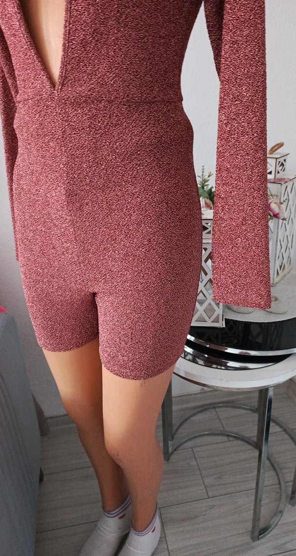 Bordo V Yaka Uzun Kollu Mini Tulum - Görsel 5