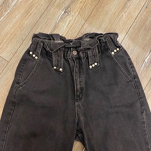 38 Beden Karol siyah füme mom jean