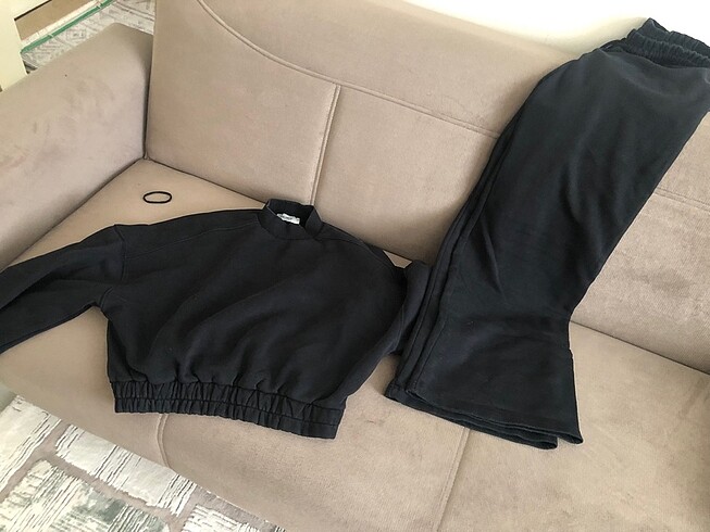 s Beden siyah Renk Pull and Bear eşofman takımı palazzo kesim