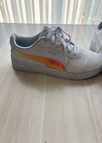 37,5 Beden Orjinal Puma Spor Ayakkabı