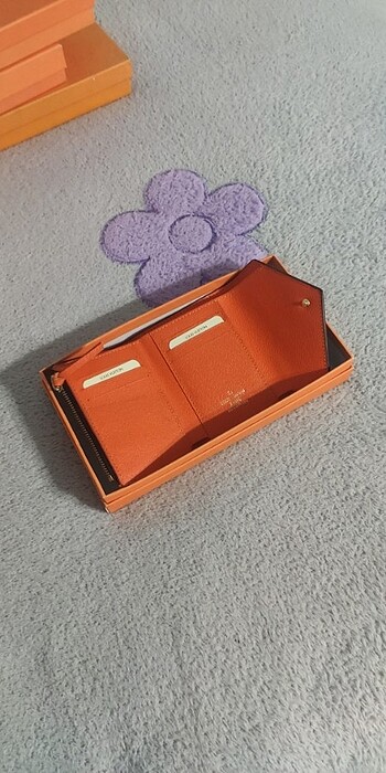 Louis Vuitton Orijinalden ayırt edilemez 