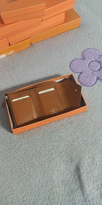 Louis Vuitton Orijinalden ayırt edilemez 